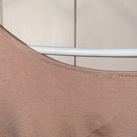 Lulu’s Large Tan Short Sleeve Open Back Maxi Dress - Picture 3 of 9